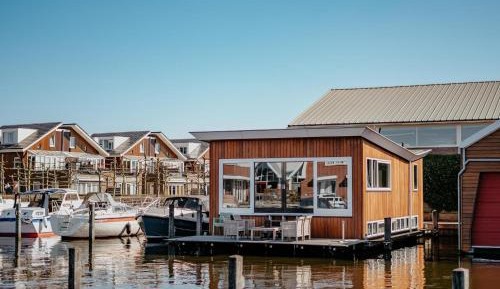 Three-Bedroom Vacation Home 