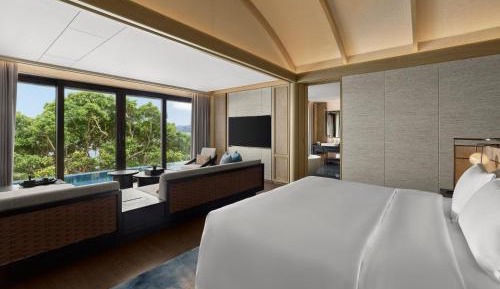 Deluxe Double Room with Sea View