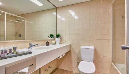 Privilege Queen Room