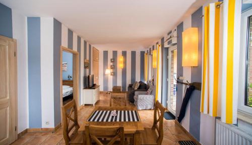 Apartment (2 Adults)