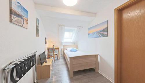 Single Room with Private Bathroom