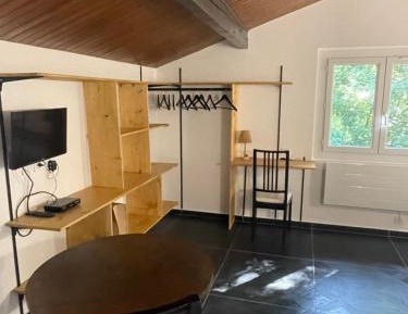 Standard Studio