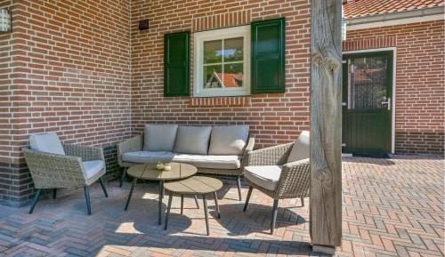 Three-Bedroom Holiday Home 