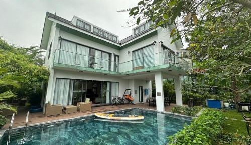 Villa with Private Pool