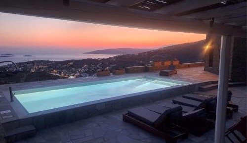 Villa with Sea View
