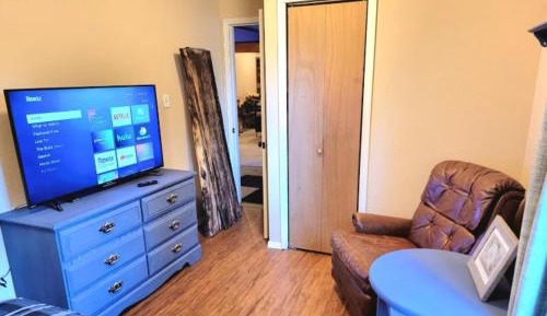 Suite with Mountain View