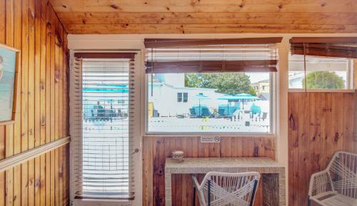 Superior Double or Twin Room with Pool View