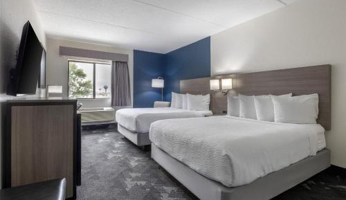 Queen Room with Two Queen Beds - Non-Smoking