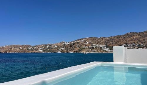 Suite with Private Pool