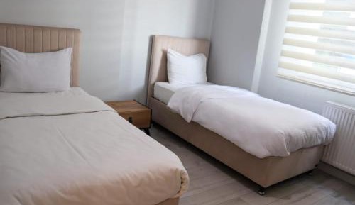 Three-Bedroom Standard Apartment