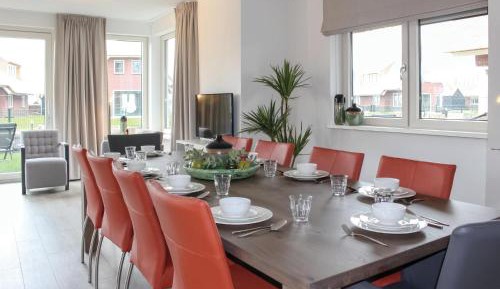 Five-Bedroom Holiday Home
