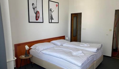 Double or Twin Room with City View