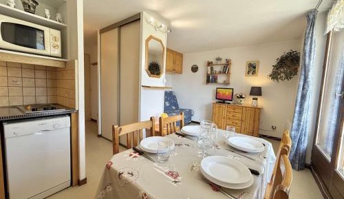 Apartment (4 Adults)