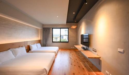 Quadruple Room with Bath