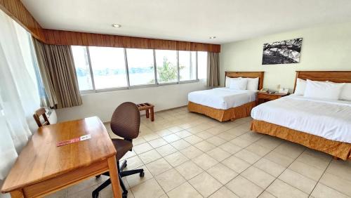 Quadruple Room with Two Double Beds - Non-Smoking