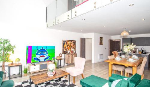 Three-Bedroom Apartment