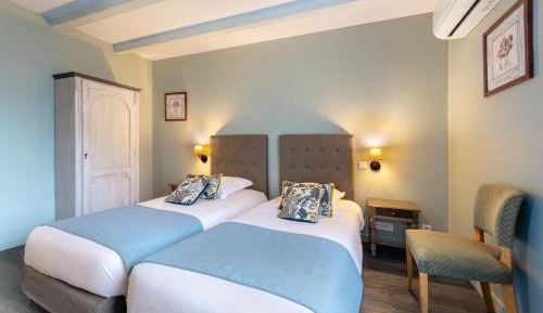 Small Double or Twin Room