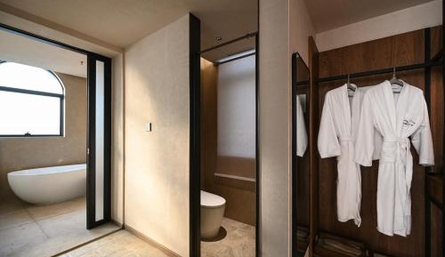 Double Room with Spa Bath