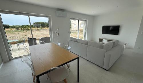 Villa with Garden View