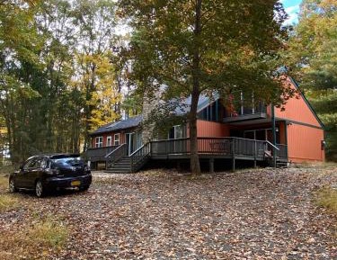Three-Bedroom Chalet