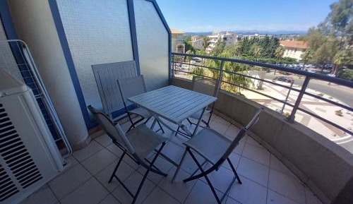 Studio with Balcony