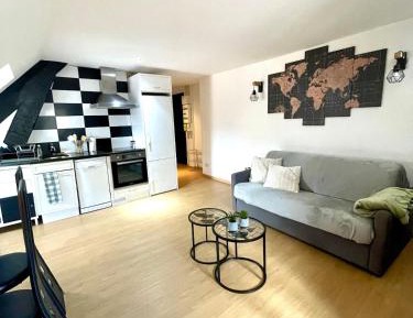 One-Bedroom Apartment