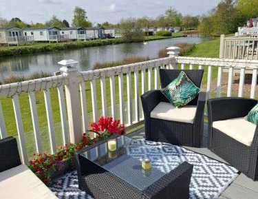Three-Bedroom Holiday Home 