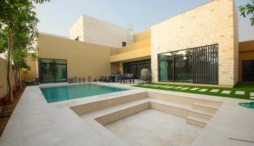 Holiday Home 2