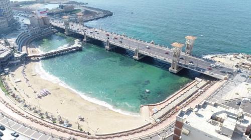 Three-Bedroom Apartment with Sea View