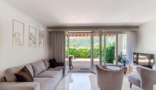 Two-Bedroom Superior Apartment