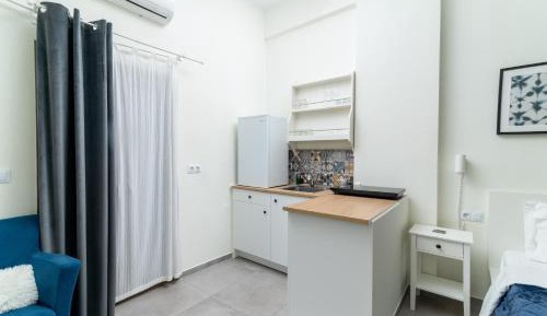 Standard Triple Studio