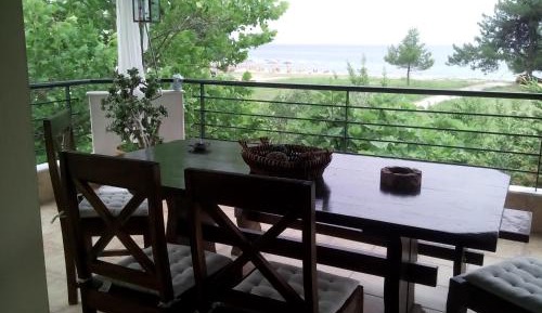 Villa - Beach Front