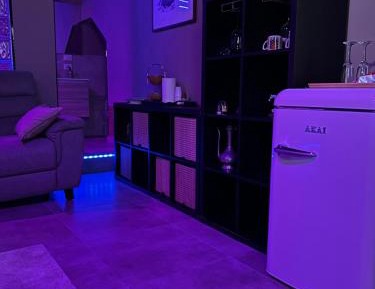Deluxe Queen Studio 