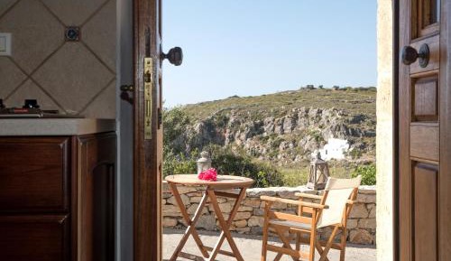 Studio Apartment with Sea View