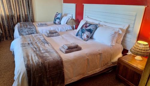 Double Room with Shared Bathroom