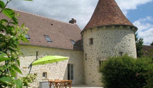 Holiday Home (13 Adults)