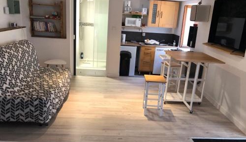 One-Bedroom House
