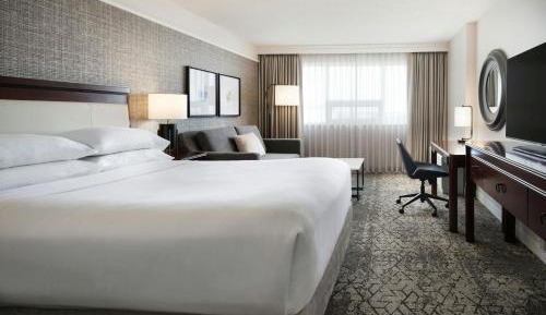 King Room with Sofa Bed