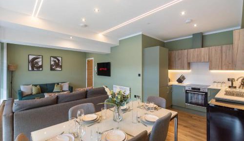 Two-Bedroom Deluxe Apartment