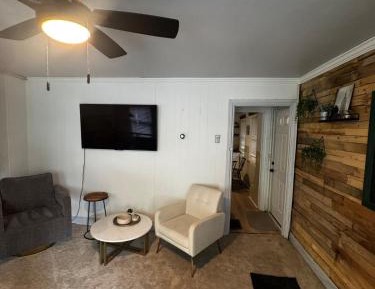One-Bedroom House