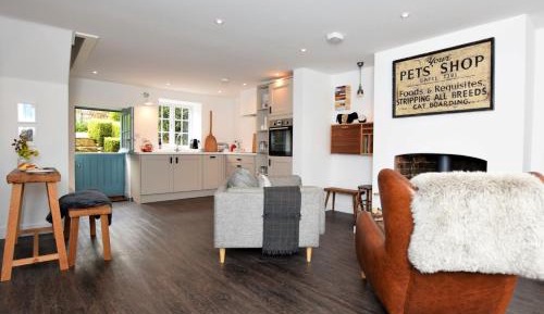 One-Bedroom House