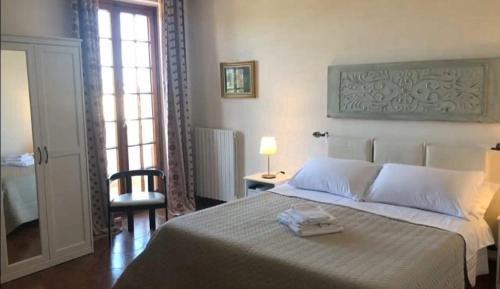 Quadruple Room with Private Bathroom