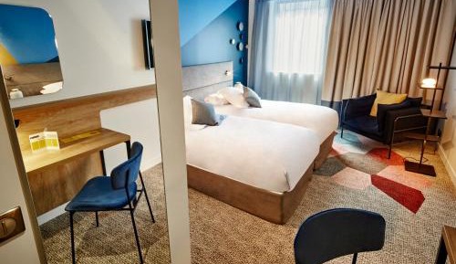 Family Stay - Two Connected Rooms