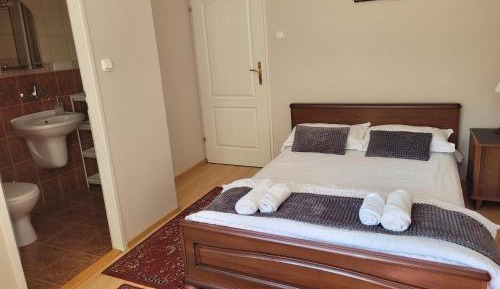 Double Room with Private Bathroom