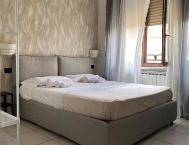 Quadruple Room with Private Bathroom