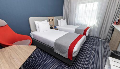 Standard Twin Room - Free Breakfast
