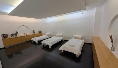 Economy Triple Room with Shared Bathroom
