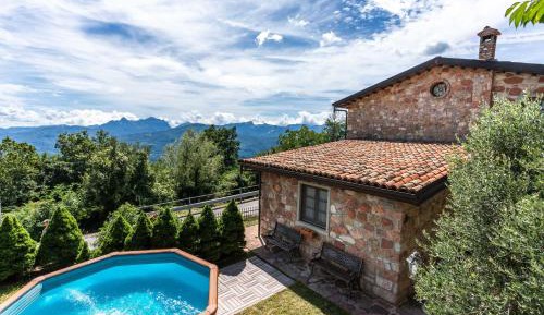 Three-Bedroom Vacation Home 