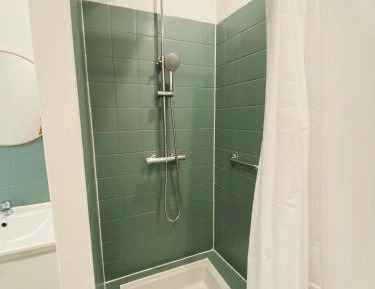 Room #1474672701