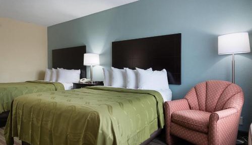 Queen Room with Two Queen Beds - Non-Smoking